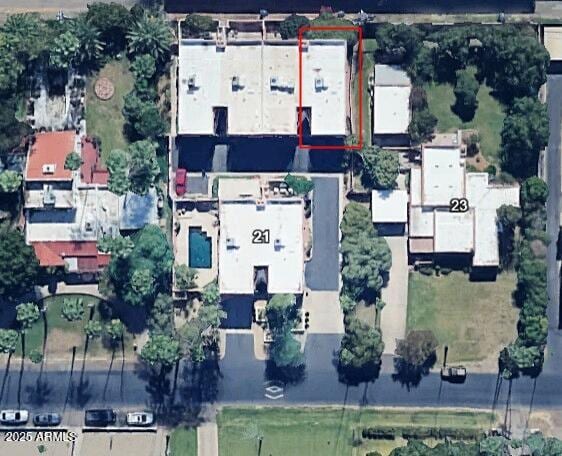 Building Photo - 21 W Pasadena Ave