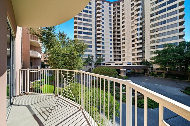 Building Photo - 3505 Sage Rd