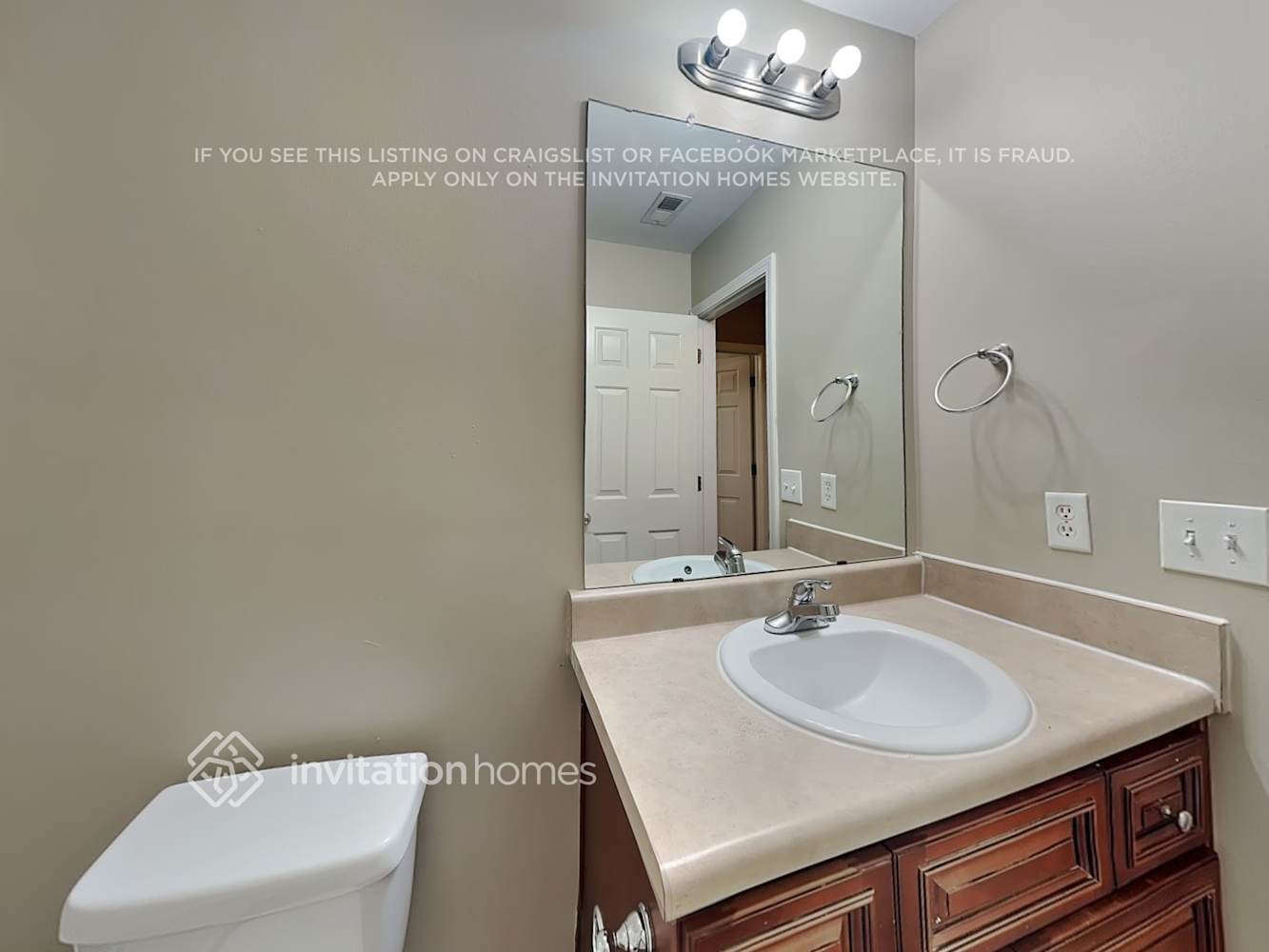 Building Photo - 107 Sanders Walk