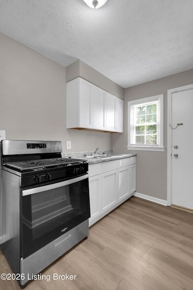 Building Photo - 1927 S 28th St