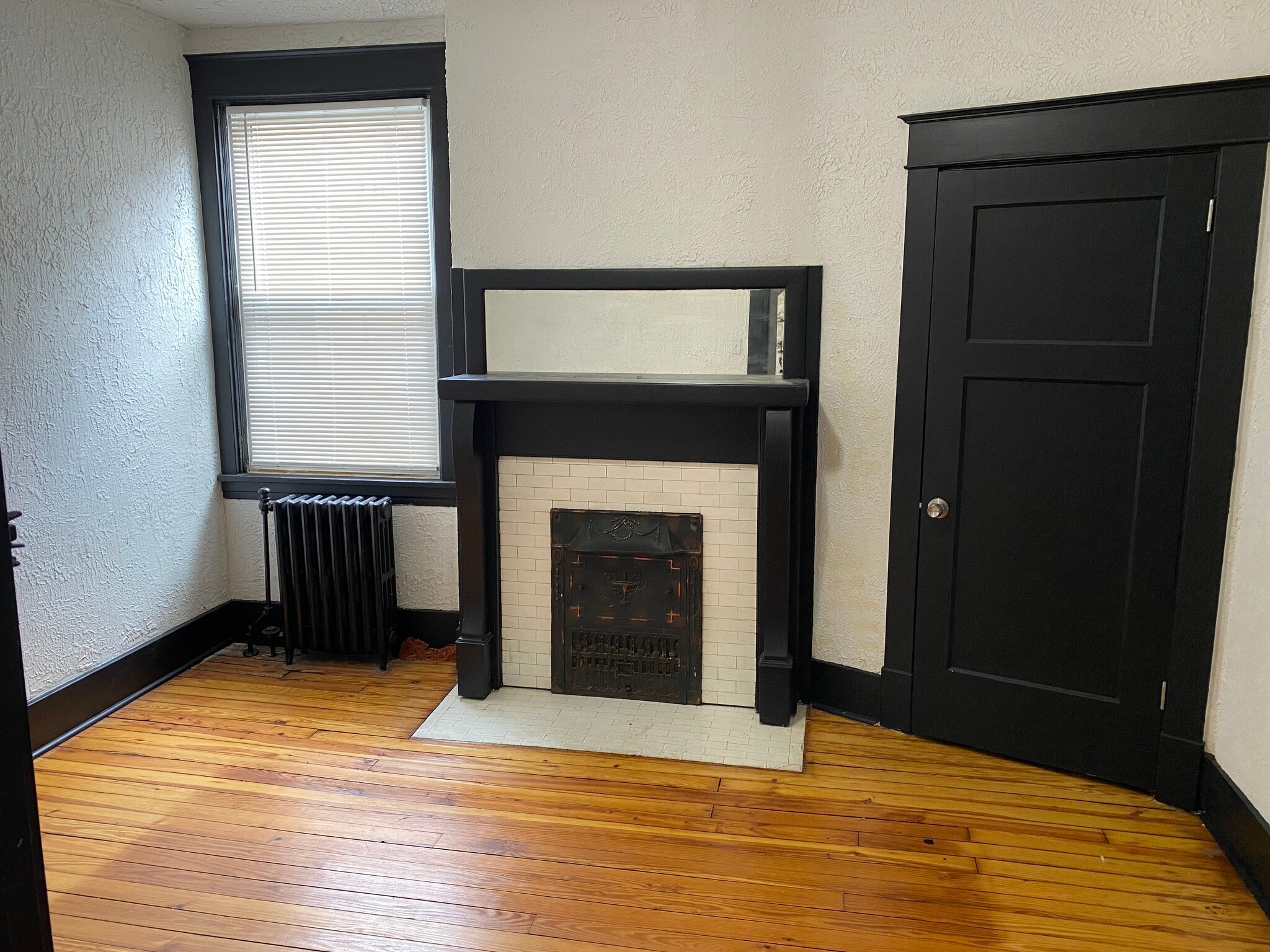 Building Photo - 1512 Orchlee St
