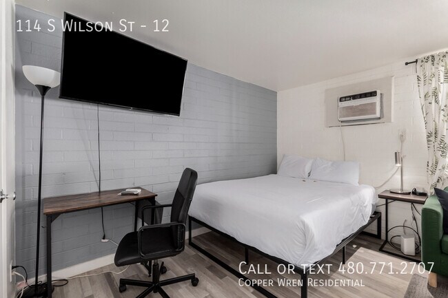 Building Photo - 114 S Wilson St