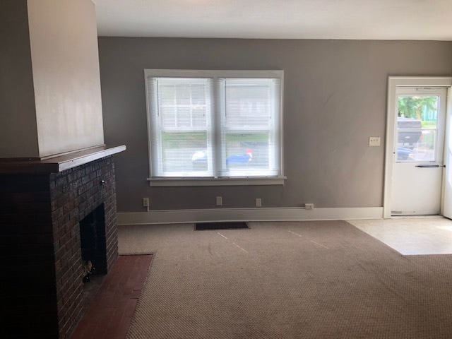 Building Photo - 220 Melrose Ct