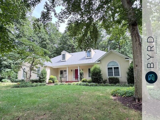 Building Photo - 423 Elm Creek Dr