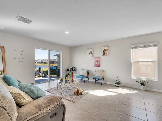 Building Photo - 3117 Rock Sound St