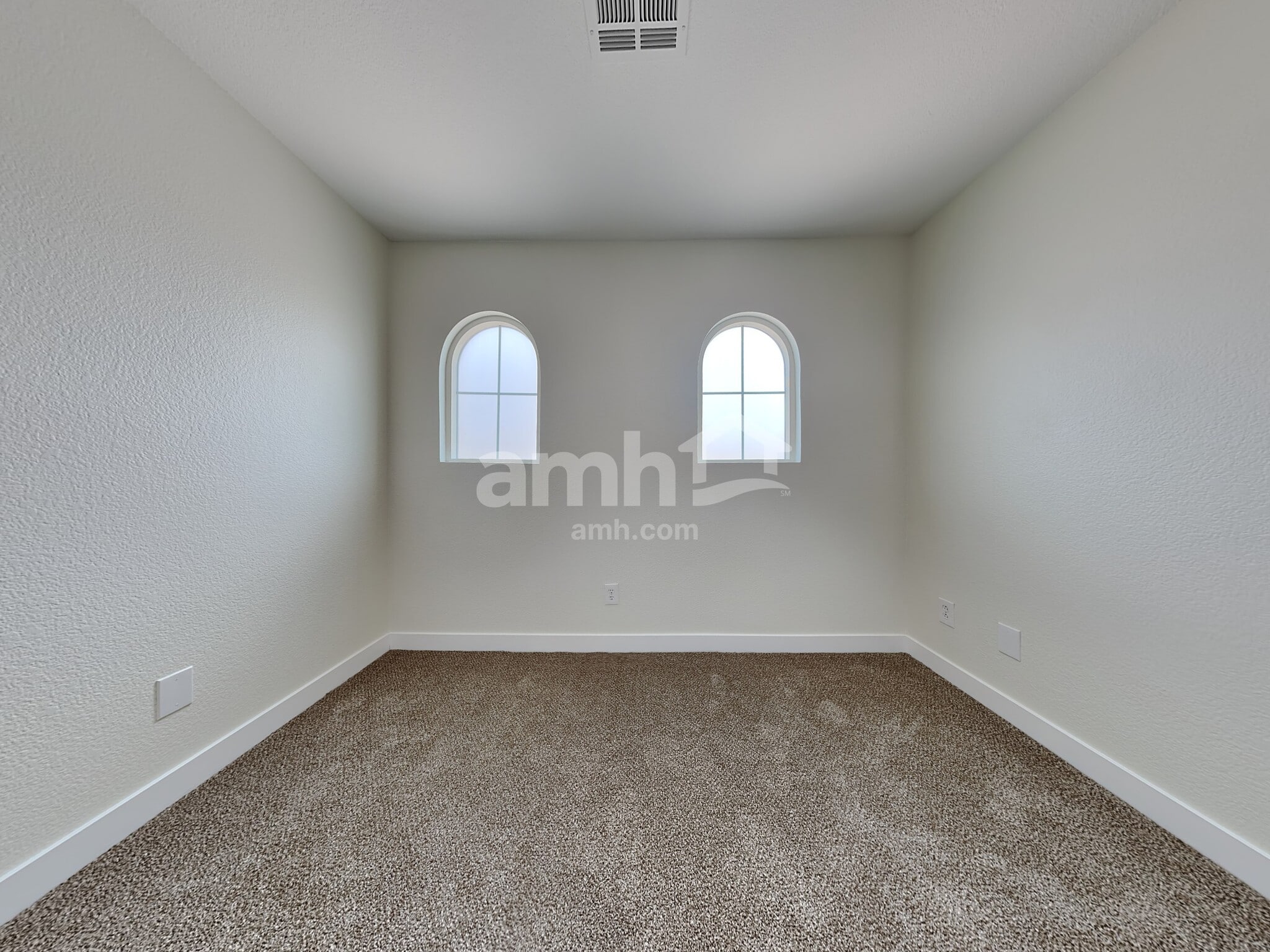 Building Photo - 7956 Dell Ridge Ave.