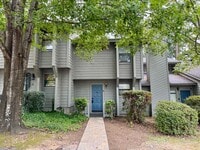 Building Photo - 5 Teal Ct