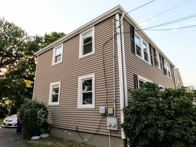 Building Photo - 65 Keystone St