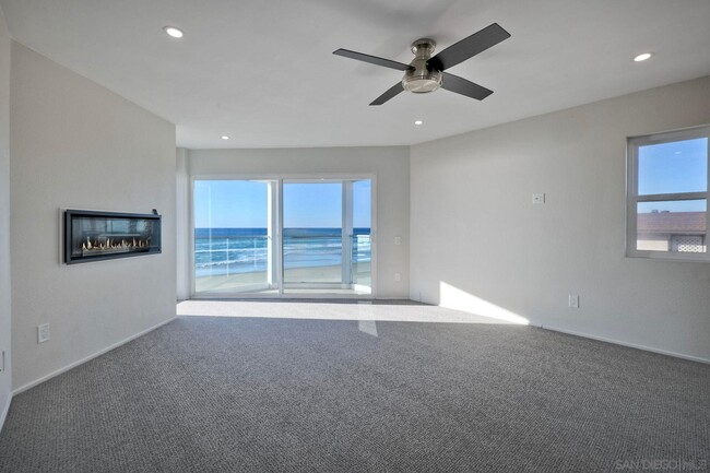 Building Photo - 3285 Ocean Front Walk