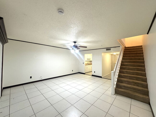 Building Photo - 4589 Lighthouse Cir