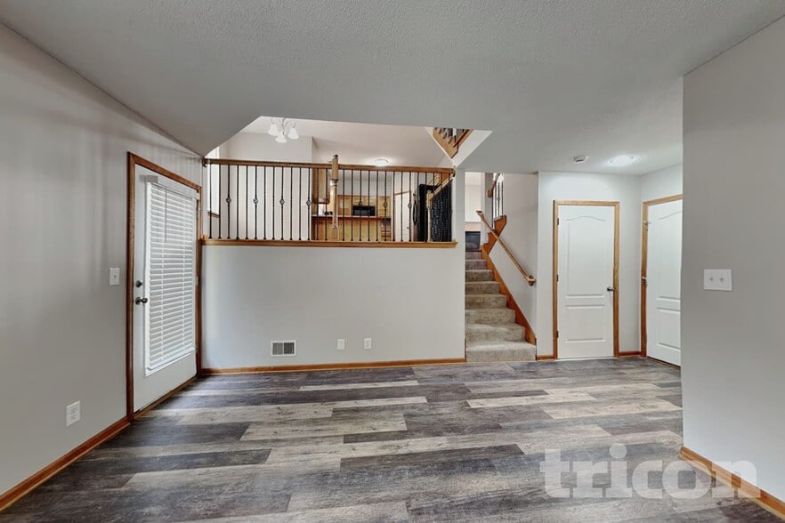 Building Photo - 432 Granite Dr