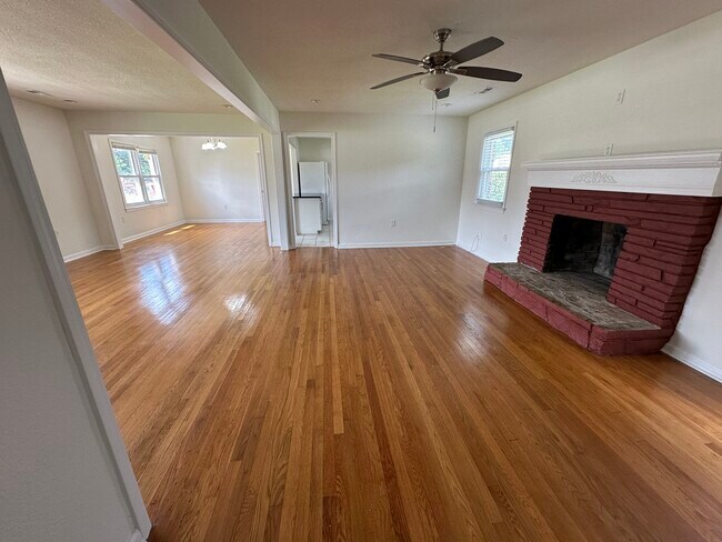 Building Photo - 752 Kempsville Rd