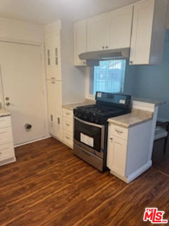 Building Photo - 1136 W 109th Pl