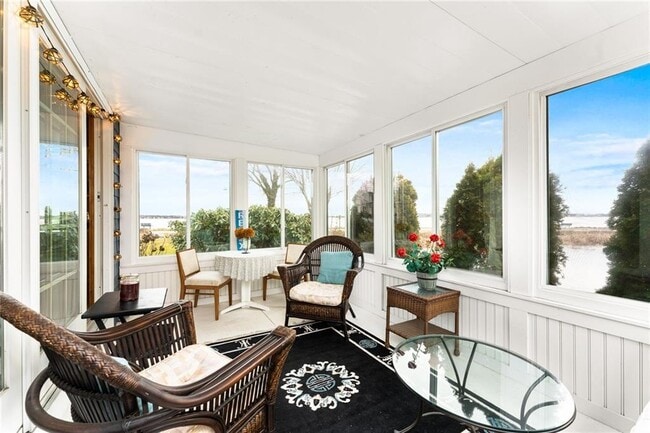 Building Photo - 163 Beachwood Dr