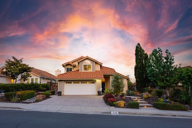 Primary Photo - Exceptional Escondido Living — 4 Bed | 3 B...