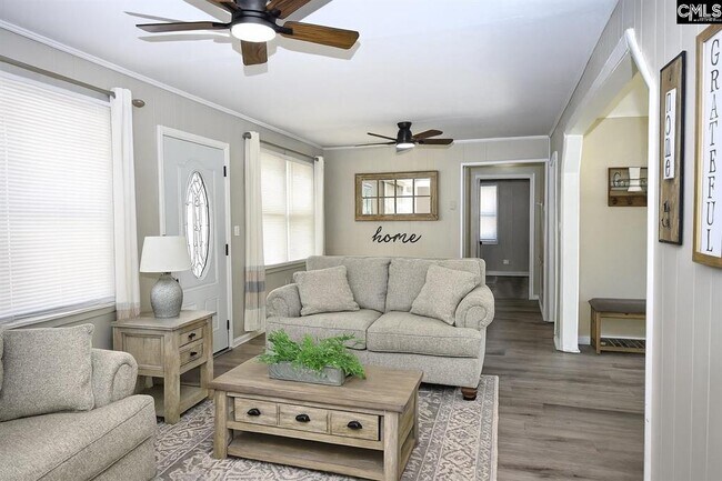 Building Photo - 140 Barrett's Way