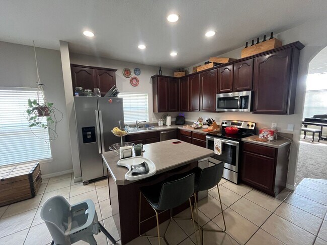 Building Photo - 2023 Great Falls Way