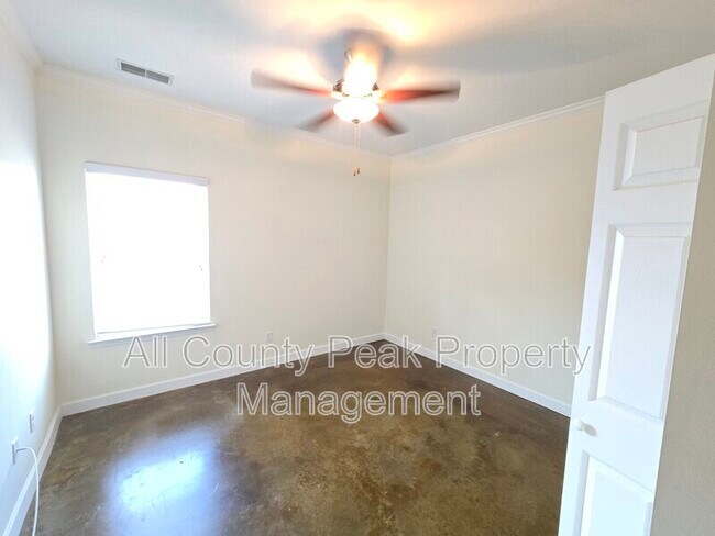 Building Photo - 229 Delmont St