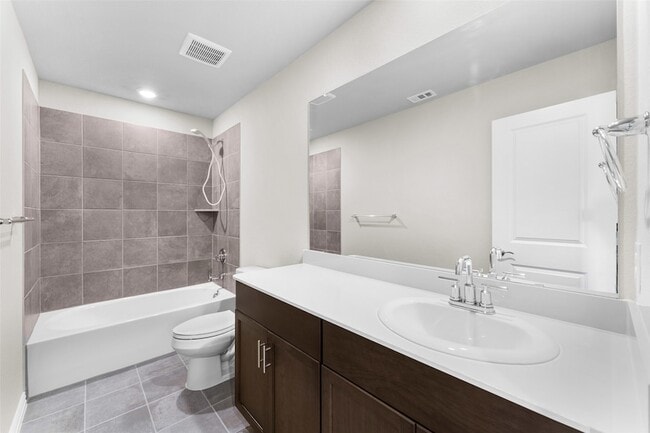 Building Photo - 3120 Kingsgarden Rd