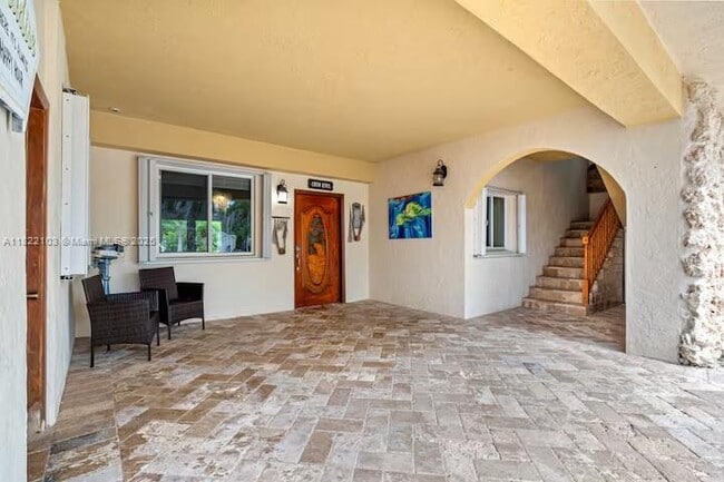 Building Photo - 201 Wildwood Cir