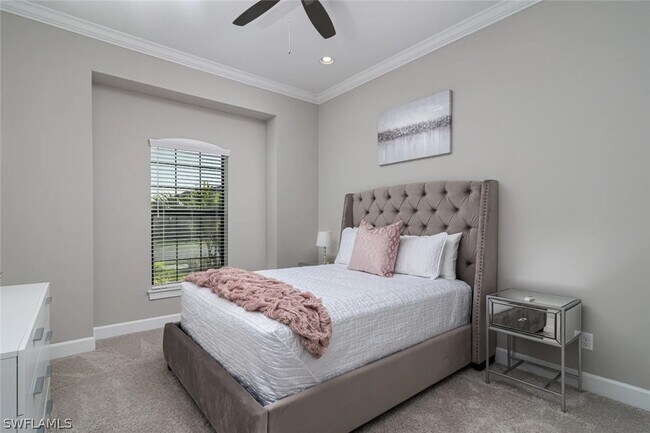 Building Photo - 9451 Montelanico Loop