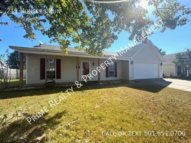 Building Photo - 211 Hunters Run