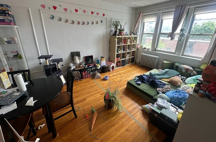 Primary Photo - 25 Colborne Rd