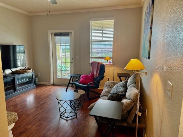 Building Photo - 860 N Orange Ave