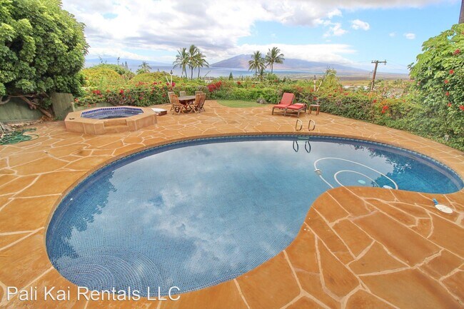 Building Photo - 3 br, 2 bath House - 911 Kupulau Drive