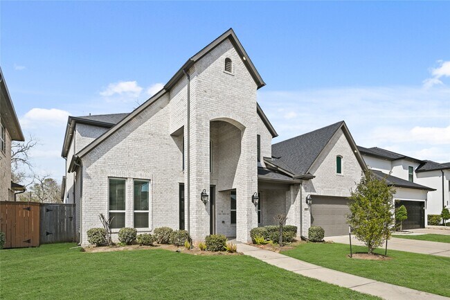 Building Photo - 4906 Sabine Terrace Dr