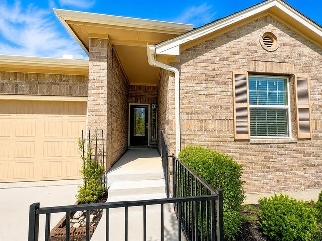 Building Photo - 18512 Rio Chama Ln
