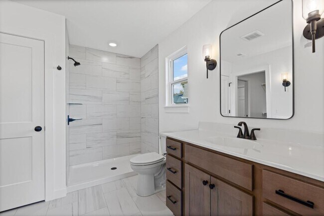 Building Photo - 2004 Stone Mountain Pkwy