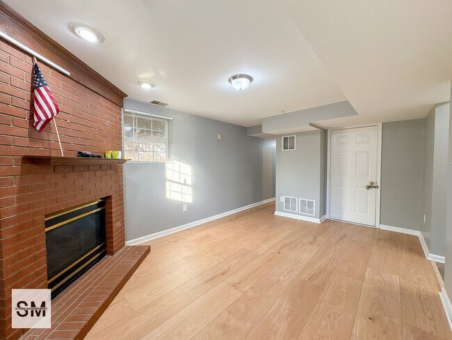 Building Photo - 12706 Conwood Ct
