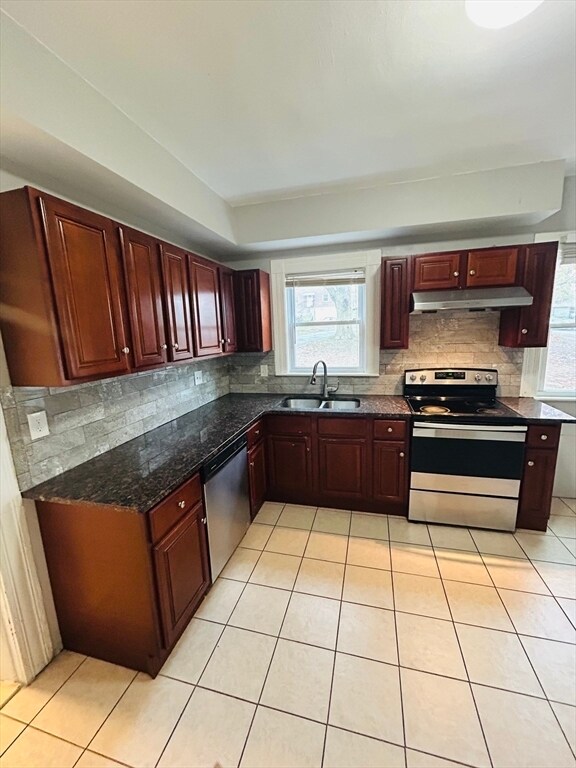 Building Photo - 2 Grout Ct