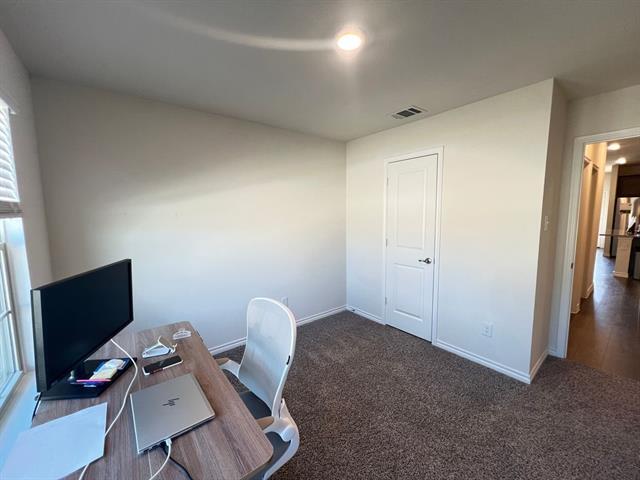 Building Photo - 509 Calm Springs Dr