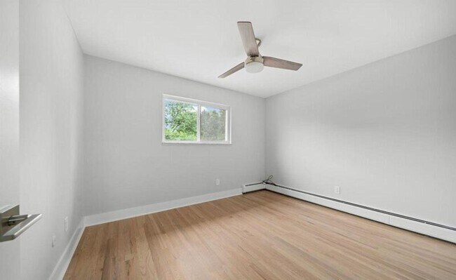 Building Photo - 4113 Telegraph Rd