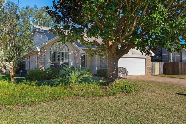 Building Photo - 407 Parkwood Pl