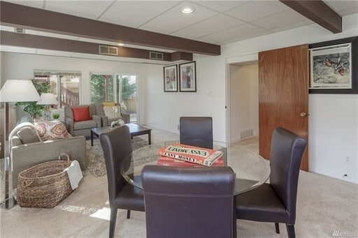 Building Photo - Fantastic East of Market St. home in Kirkland!