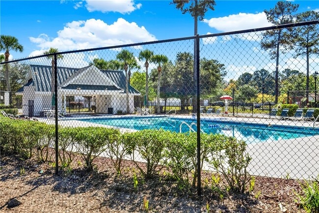 Building Photo - 387 Shady Hill Cir