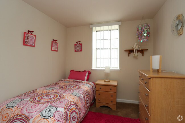 Bedroom - Eastfield Townhouses