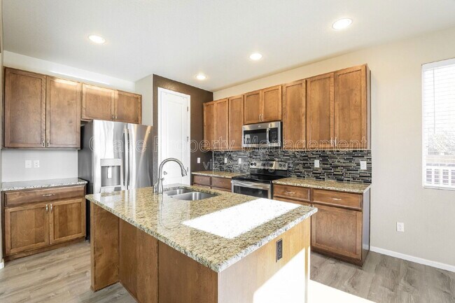 Building Photo - 510 Dukes Way