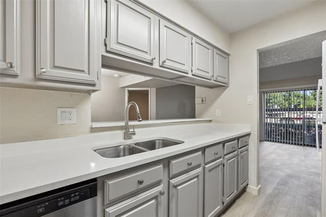 Building Photo - 11480 Audelia Rd