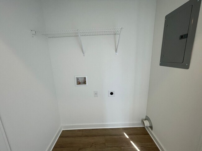 Building Photo - For Lease - Brand New 3 BR|3 BA Townhome