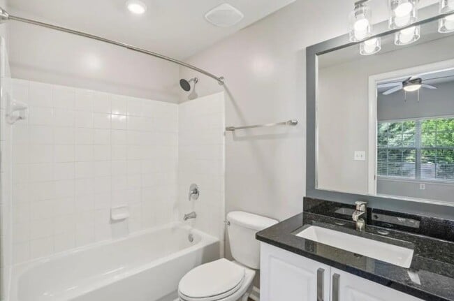 Building Photo - 405 Philip Blvd