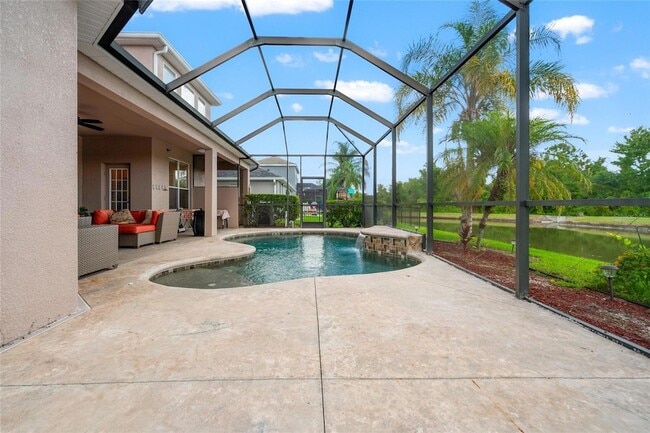 Building Photo - 2330 Nesslewood Dr