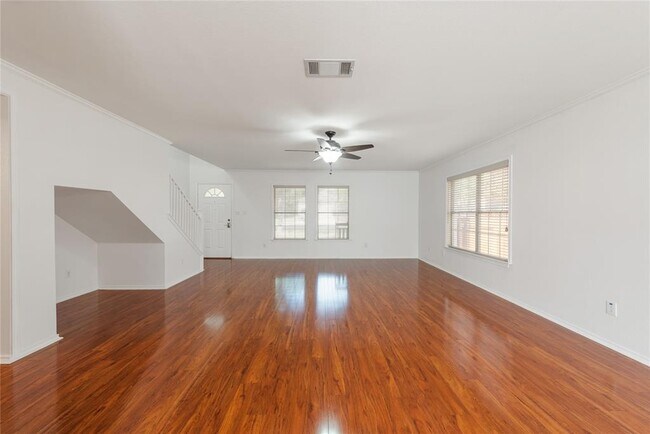 Building Photo - 11413 Kingsgate Dr