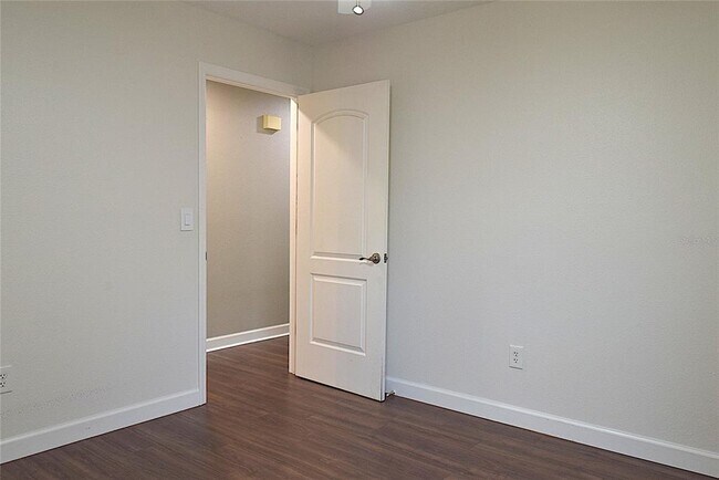 Building Photo - 2009 Branch Tree Ln