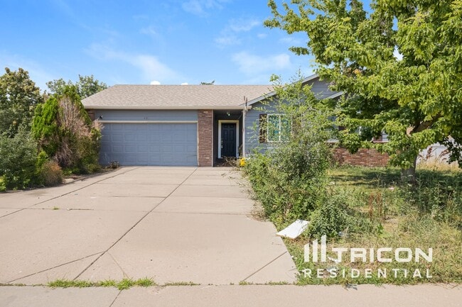 Primary Photo - 401 N 30th Ave