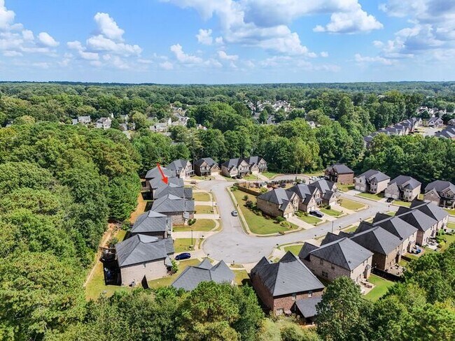 Building Photo - 512 Watercourse Way