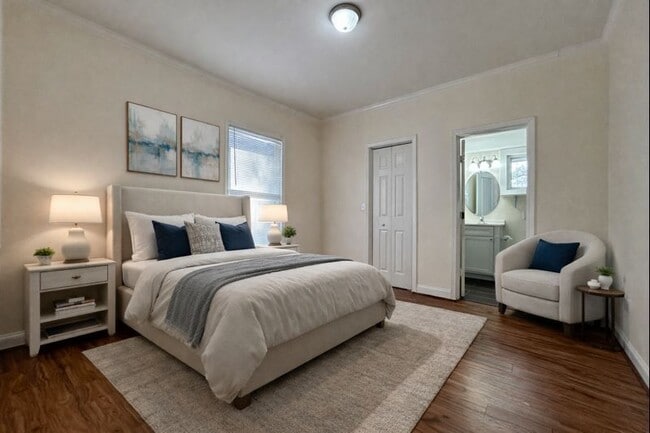 Building Photo - 202 Maurice St